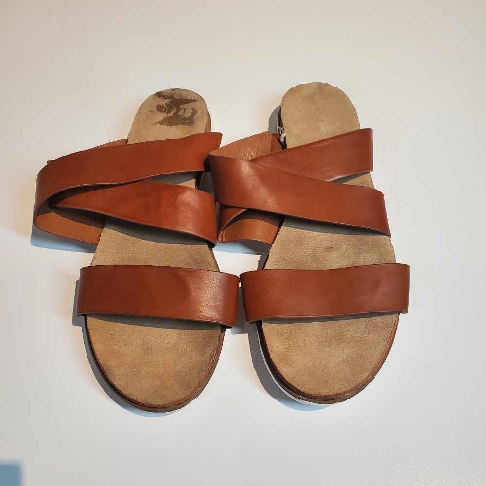 Nine West sandals, size 9, Cognac